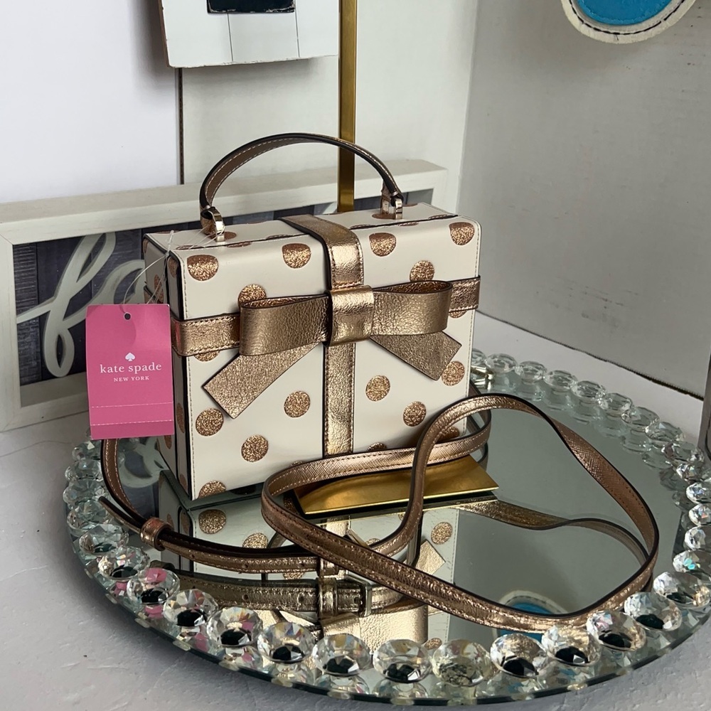 Kate Spade Wrapping Party Gift Box Crossbody